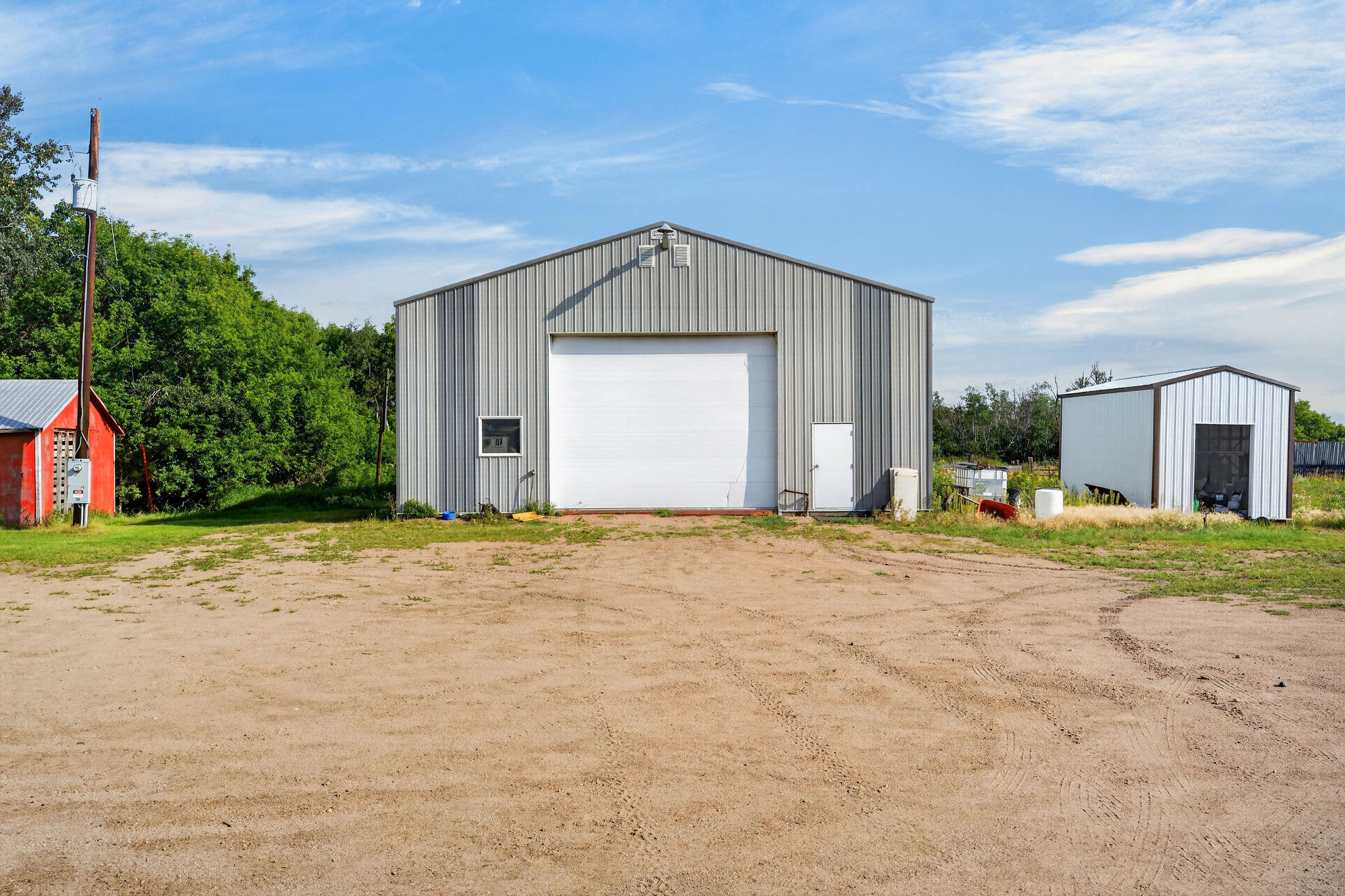 The heated 42x42 shop on the Lefebvre yard