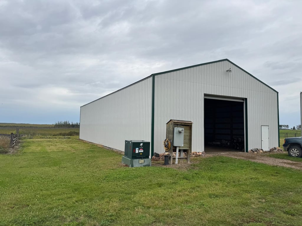 The 40x80 pole shed on the Torch River pasture yard